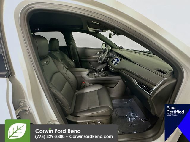 Used 2023 Cadillac XT4 Sport image 32