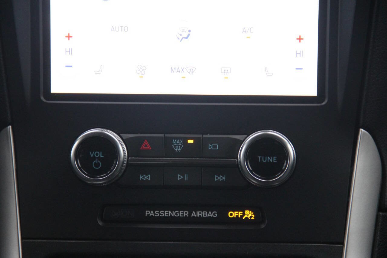 Certified 2024 Ford Edge SEL image 20