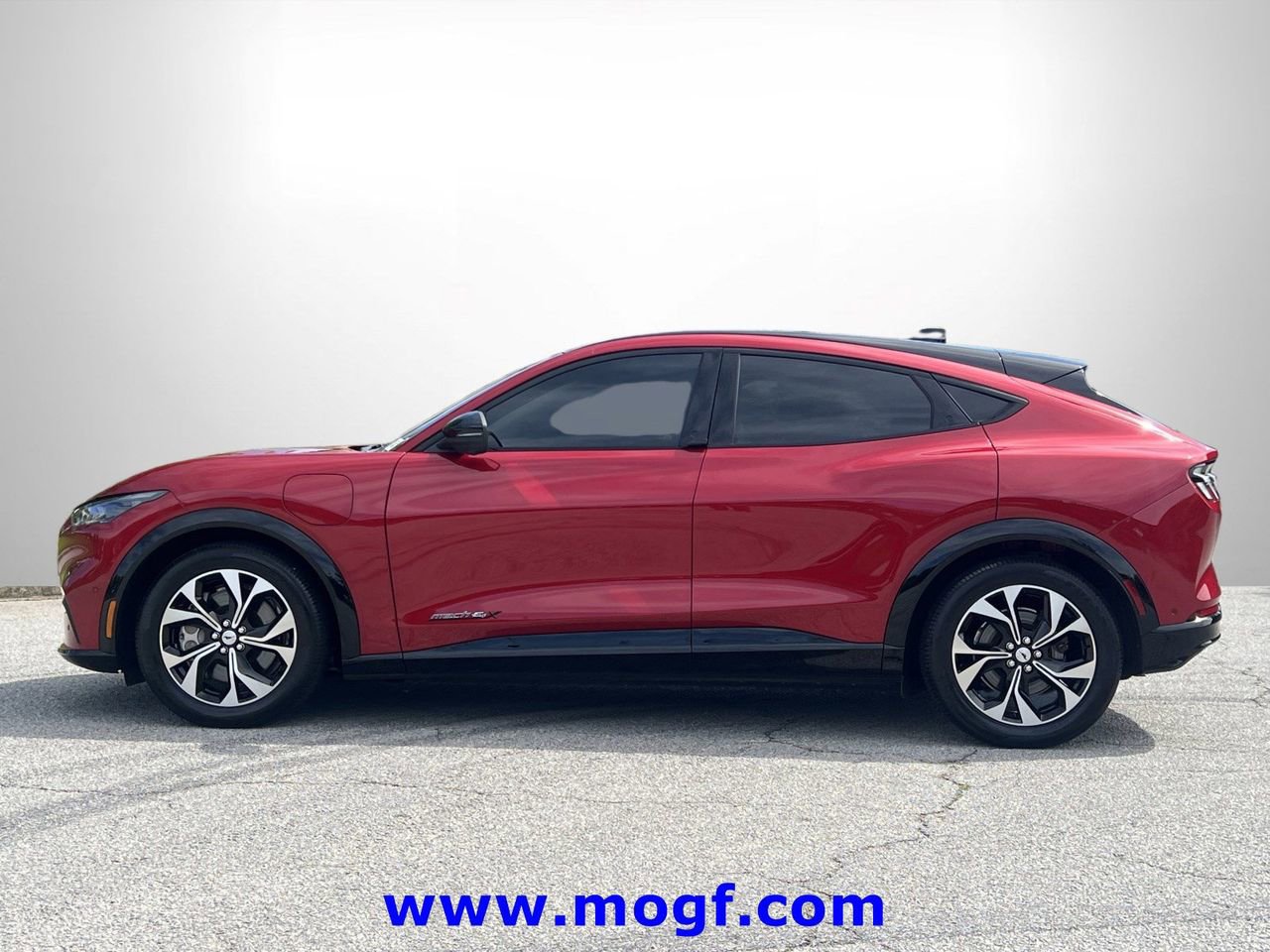 Certified 2023 Ford Mustang Mach-E Premium AWD/4WD image 27