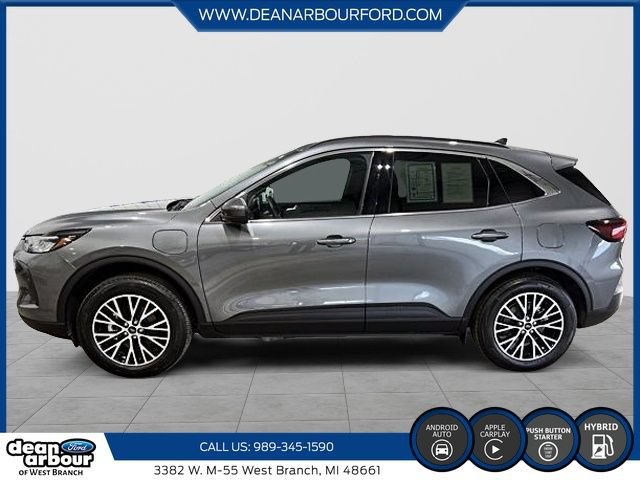 Certified 2025 Ford Escape SE w/ Class II Trailer Tow Package FWD image 5