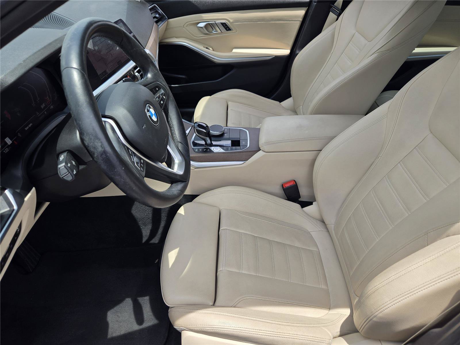 Used 2021 BMW 330i Sedan w/ Premium Package RWD image 12