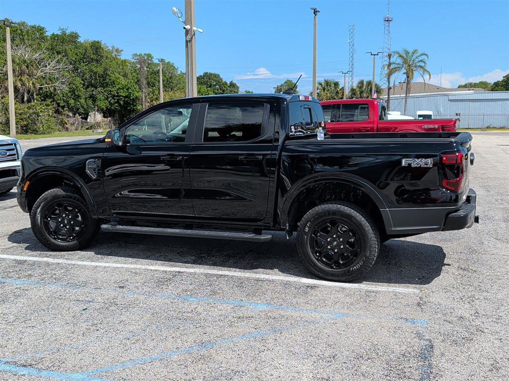 Certified 2025 Ford Ranger Lariat w/ FX4 Off-Road Package image 3