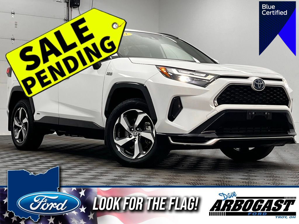 Used 2023 Toyota RAV4 SE w/ Weather & Moonroof Package