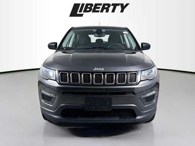 Used 2019 Jeep Compass Sport image 2