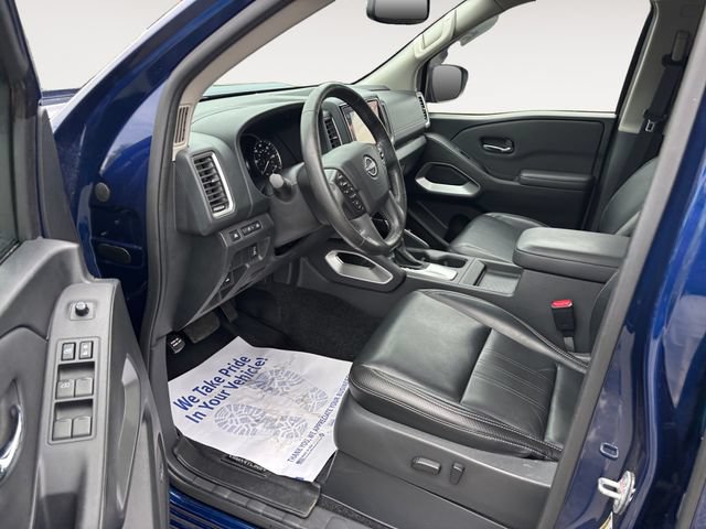 Used 2022 Nissan Frontier SV w/ SV Premium Package AWD/4WD image 9