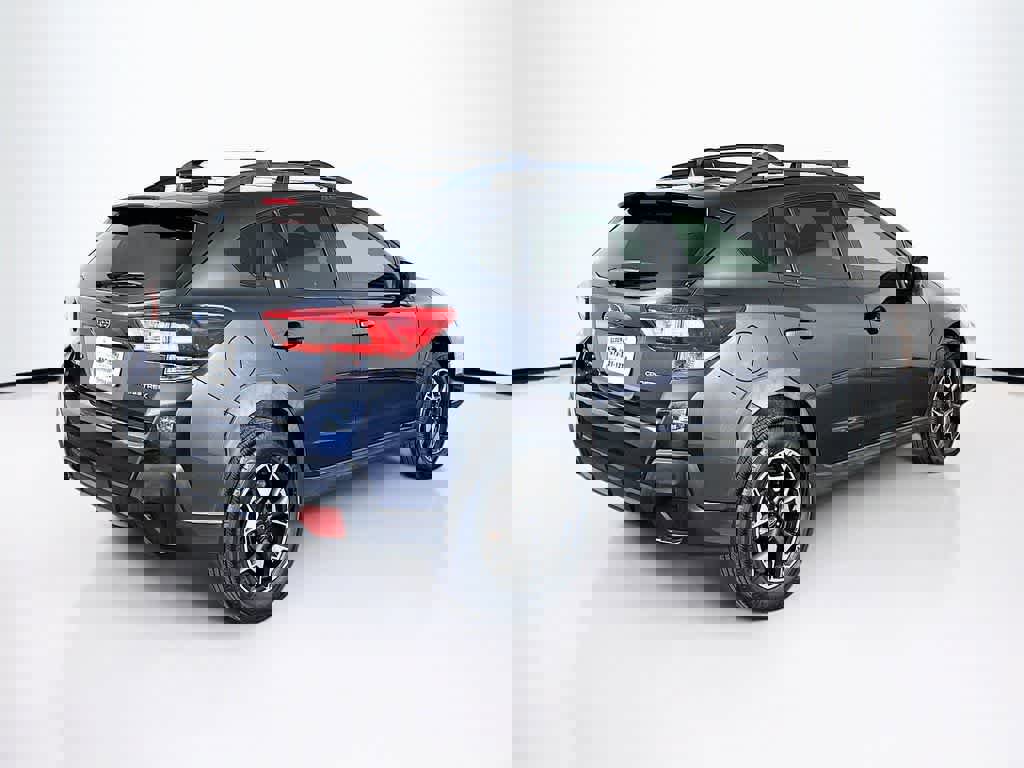 Used 2019 Subaru Crosstrek 2.0i Premium image 5