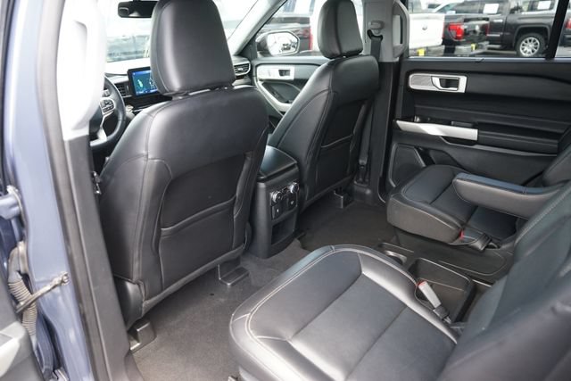 Certified 2021 Ford Explorer Limited w/ Equipment Group 301A RWD image 12