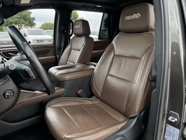 Used 2021 Chevrolet Tahoe High Country w/ Premium Package RWD image 26