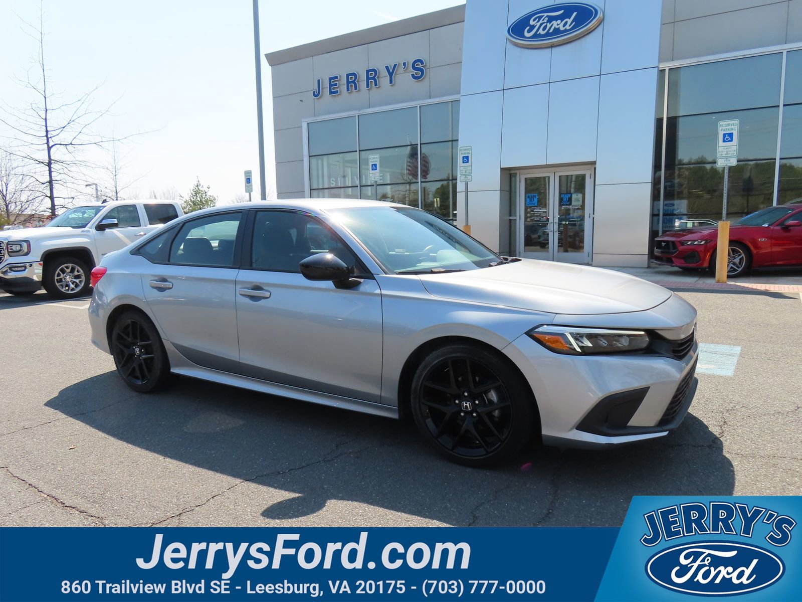 Used 2023 Honda Civic Sport image 1