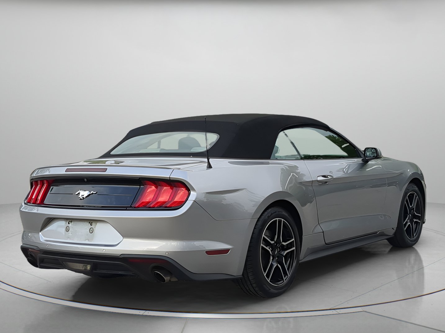 Certified 2020 Ford Mustang Premium RWD image 40