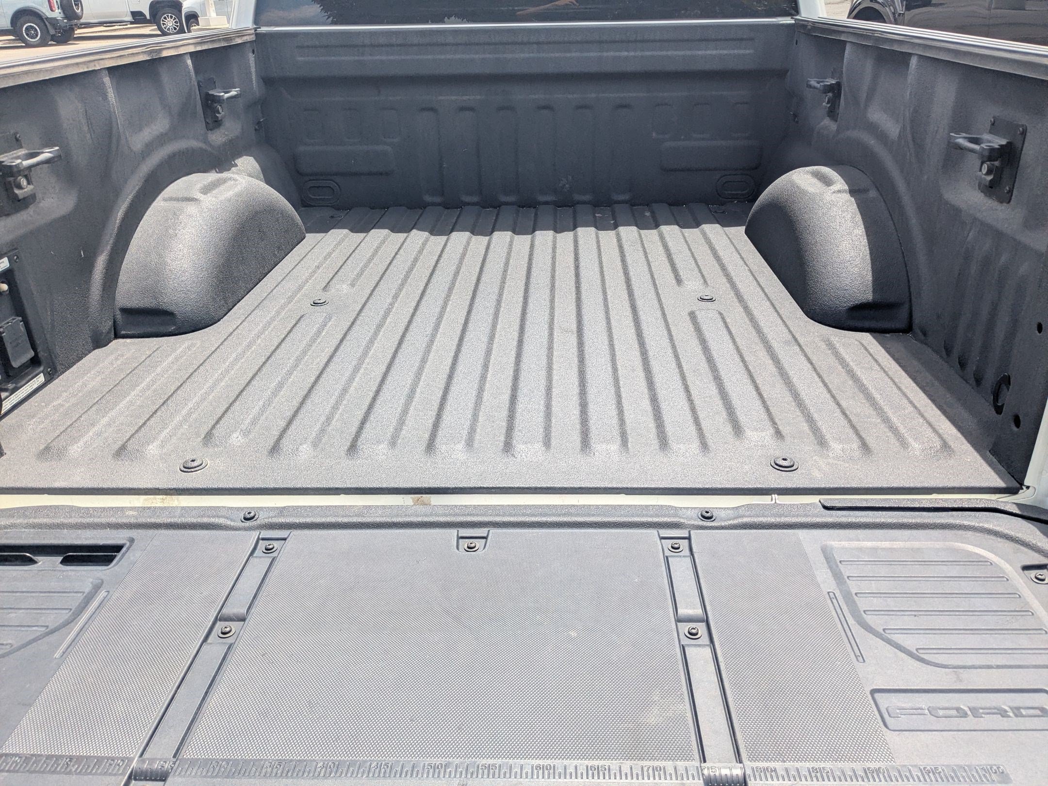 Certified 2022 Ford F150 Lariat w/ Equipment Group 502A High AWD/4WD image 32