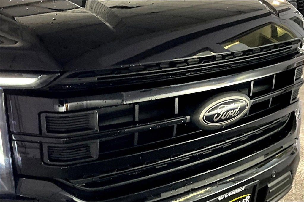 Certified 2023 Ford F150 Lariat w/ Equipment Group 502A High image 30