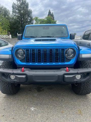 Used 2023 Jeep Wrangler Unlimited Rubicon w/ Xtreme 35 Tire Package AWD/4WD image 4