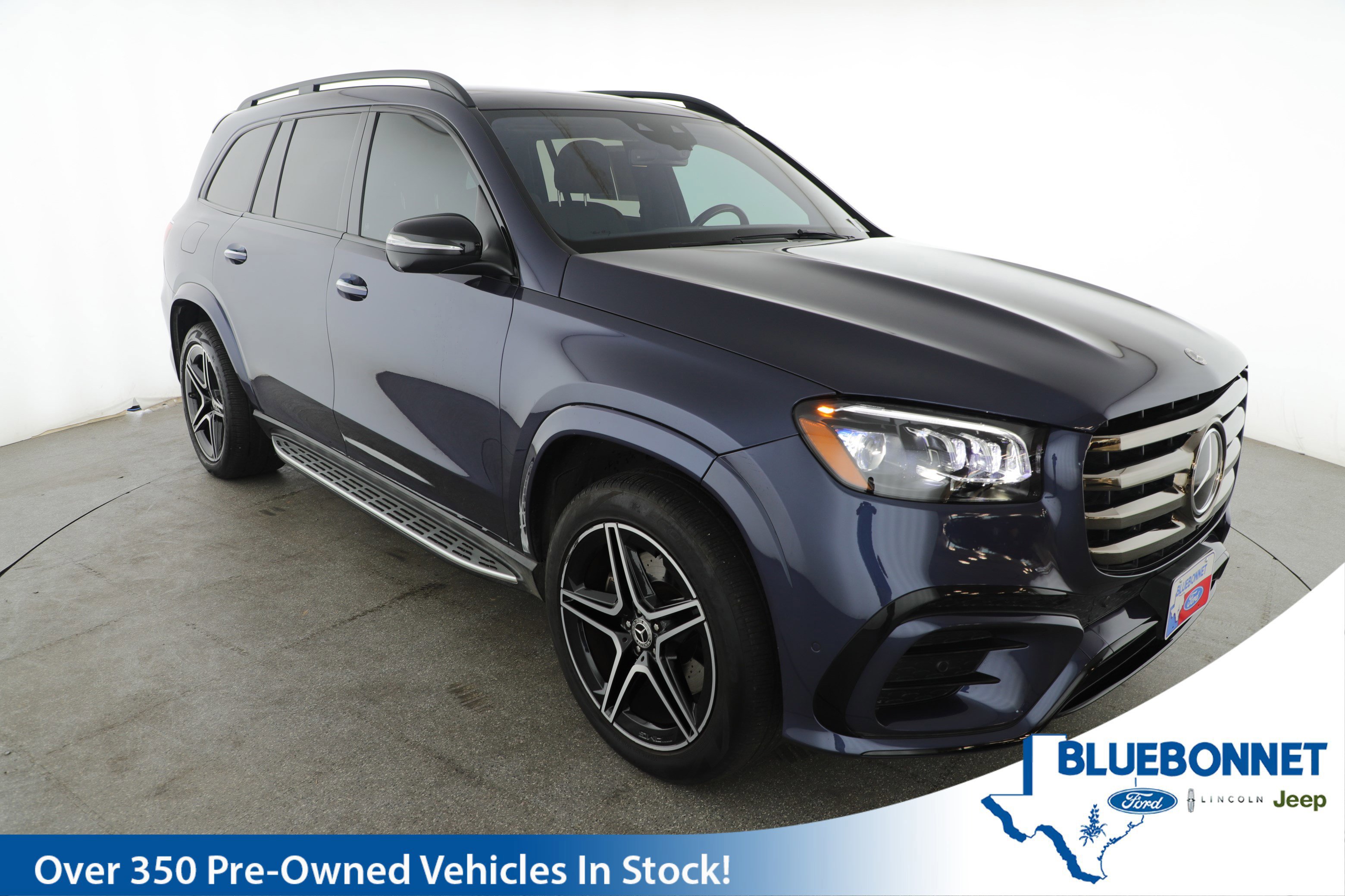 Used 2024 Mercedes-Benz GLS 450 4MATIC image 2