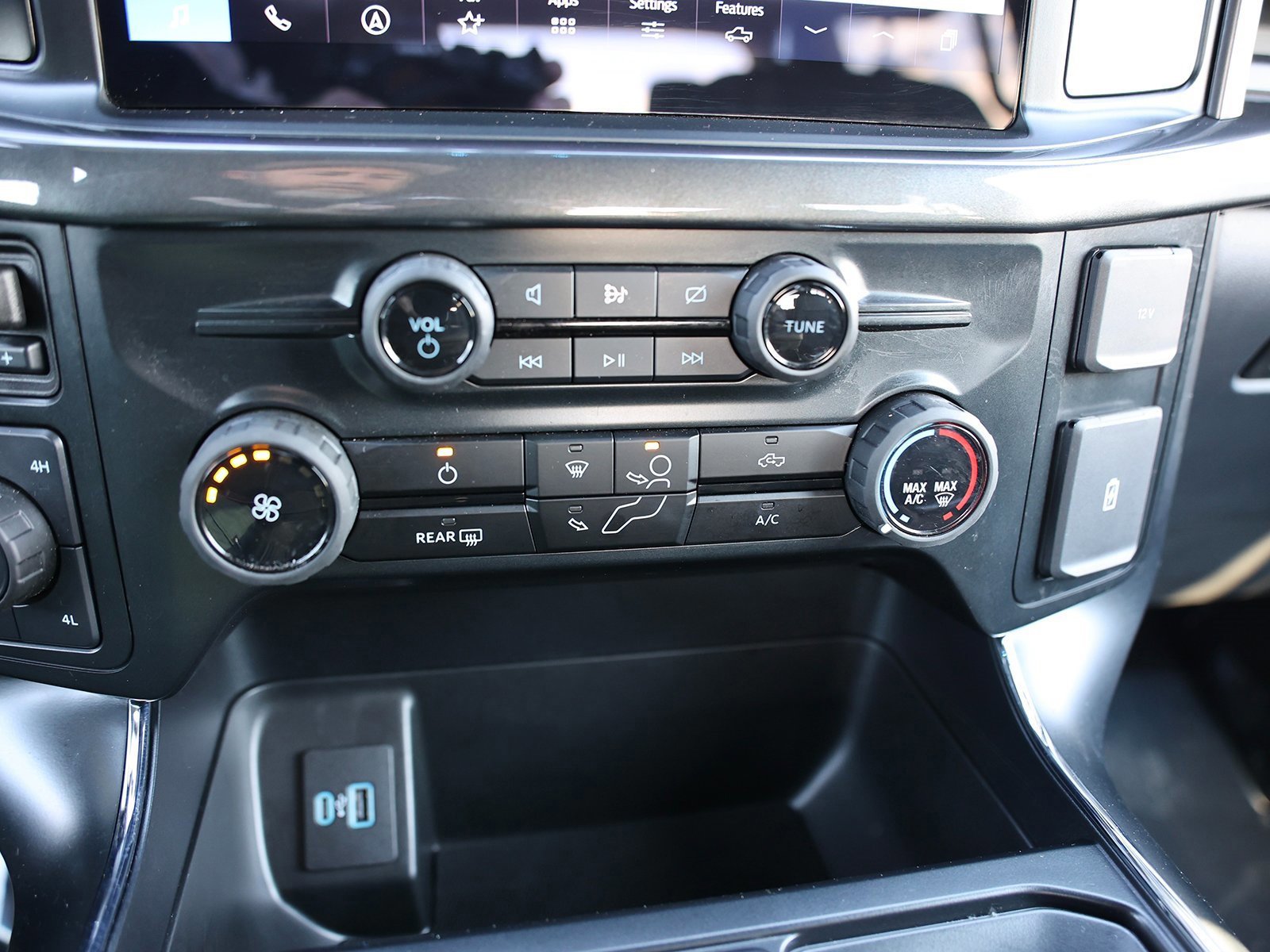 Certified 2024 Ford F150 STX w/ Tow/Haul Package image 28