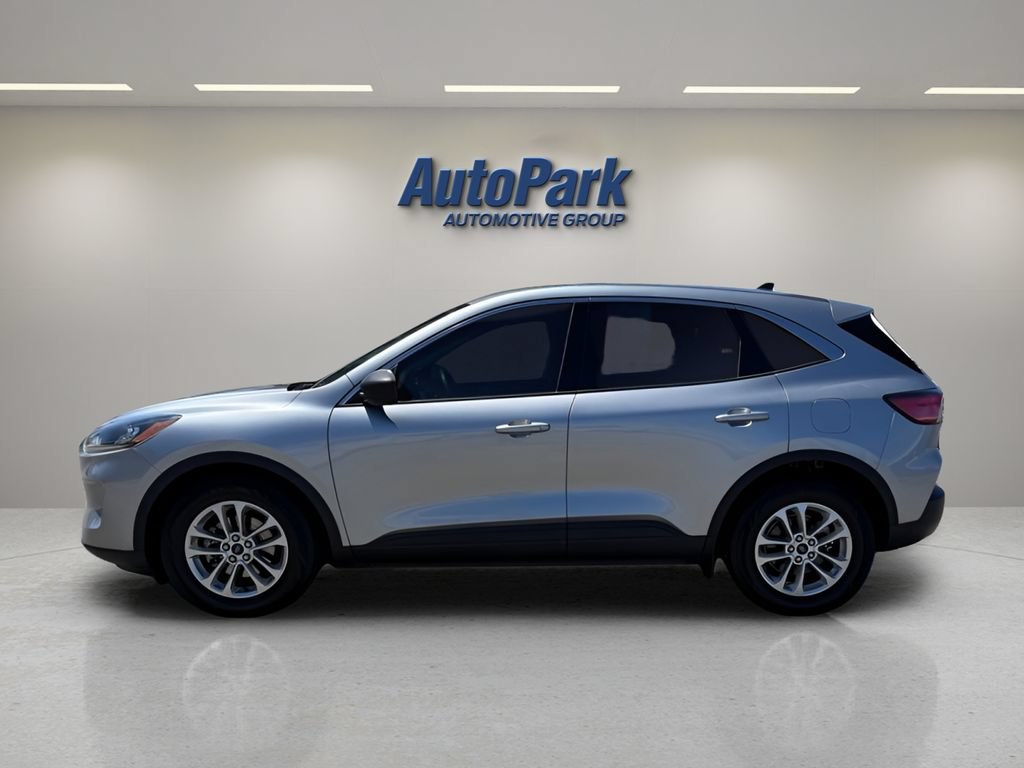 Certified 2022 Ford Escape SE FWD image 4