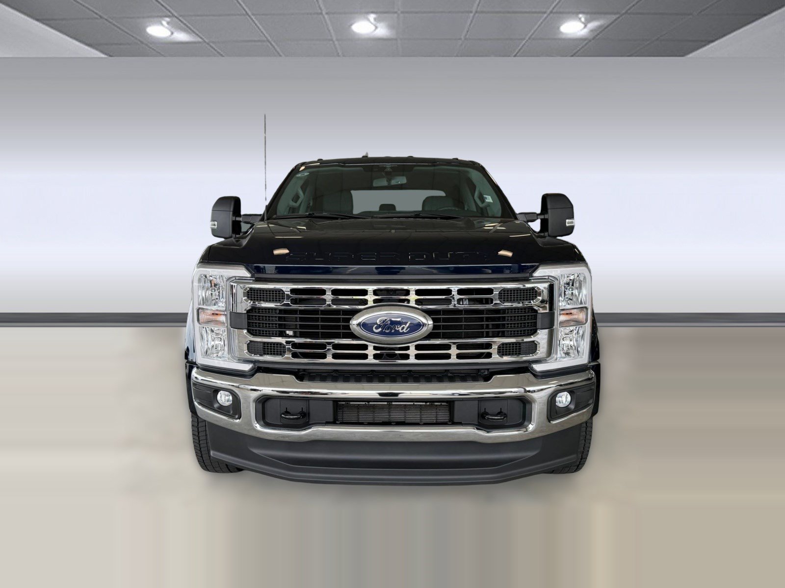 Certified 2023 Ford F450 XLT w/ FX4 Off-Road Package AWD/4WD image 6