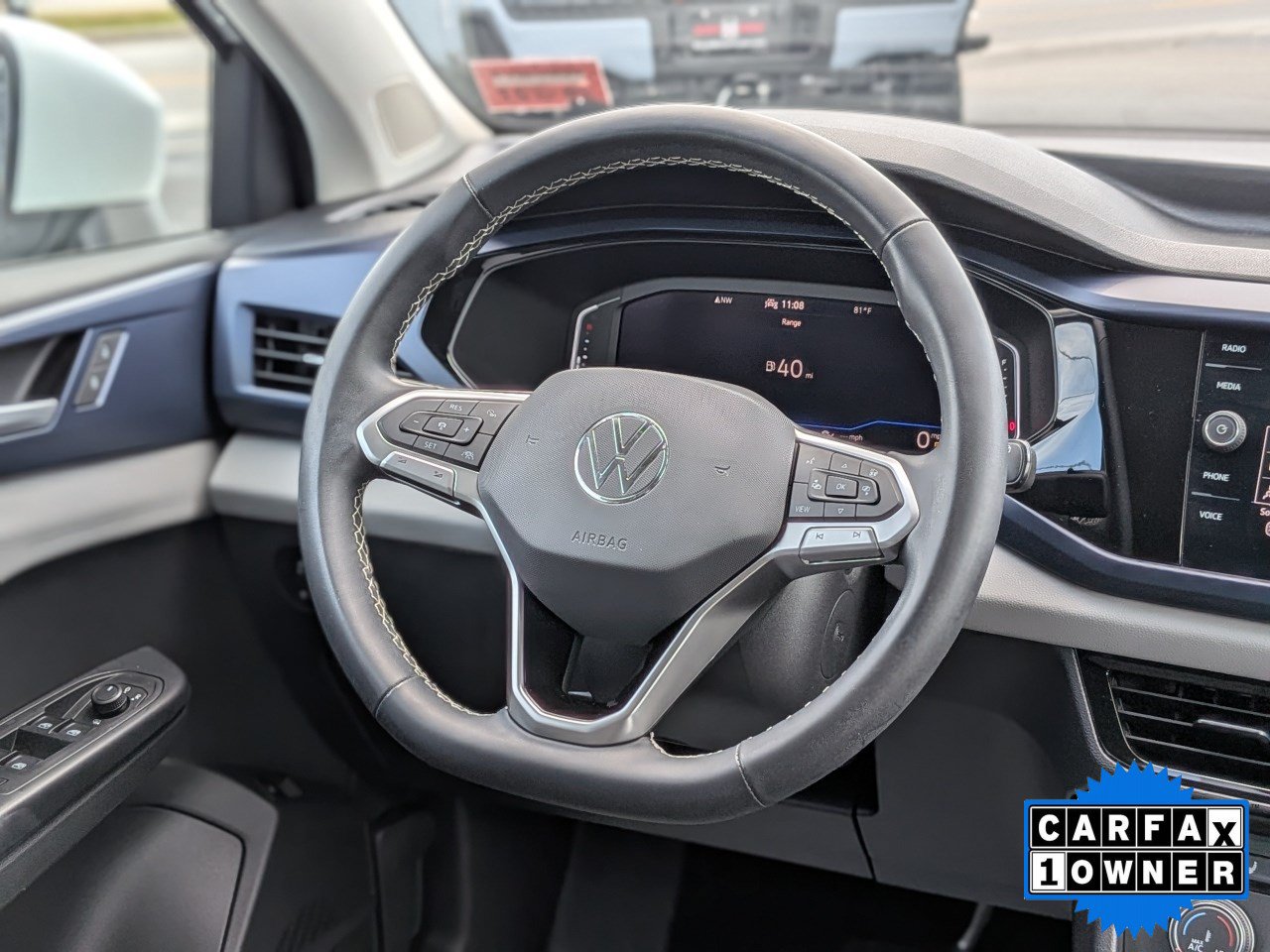 Used 2022 Volkswagen Taos SE FWD image 17