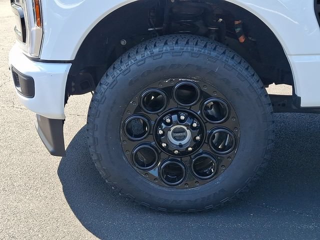 Certified 2025 Ford F250 XLT w/ Black Appearance Package AWD/4WD image 33