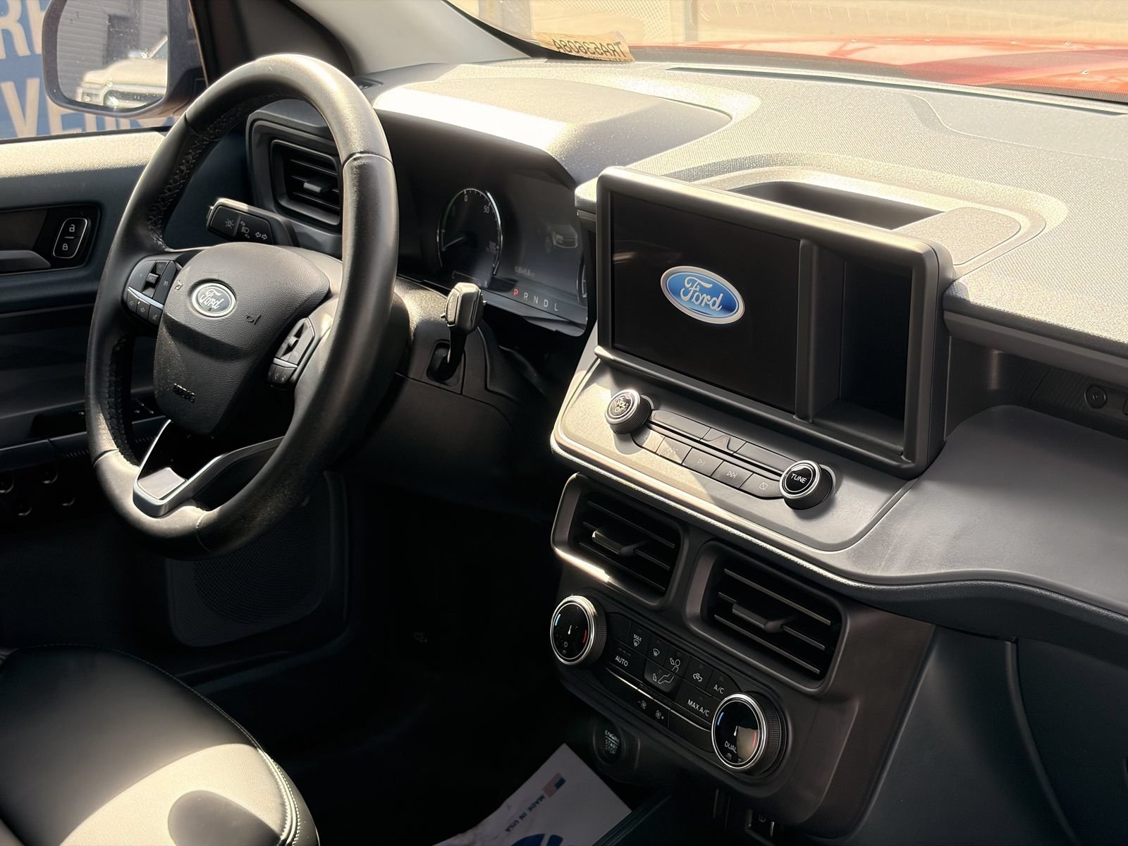 Certified 2023 Ford Maverick Lariat w/ Black Appearance Package FWD image 13
