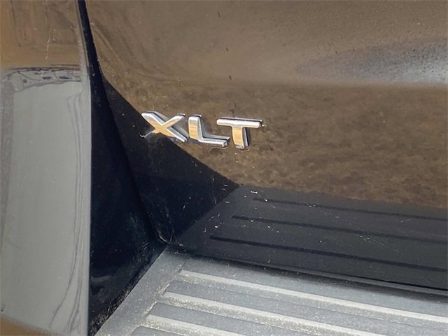 Certified 2024 Ford Expedition Max XLT image 5