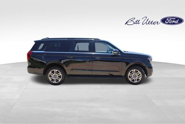 Certified 2025 Ford Expedition Max Active AWD/4WD image 4