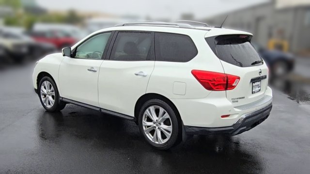 Used 2018 Nissan Pathfinder SL w/ SL Premium Package AWD/4WD image 7