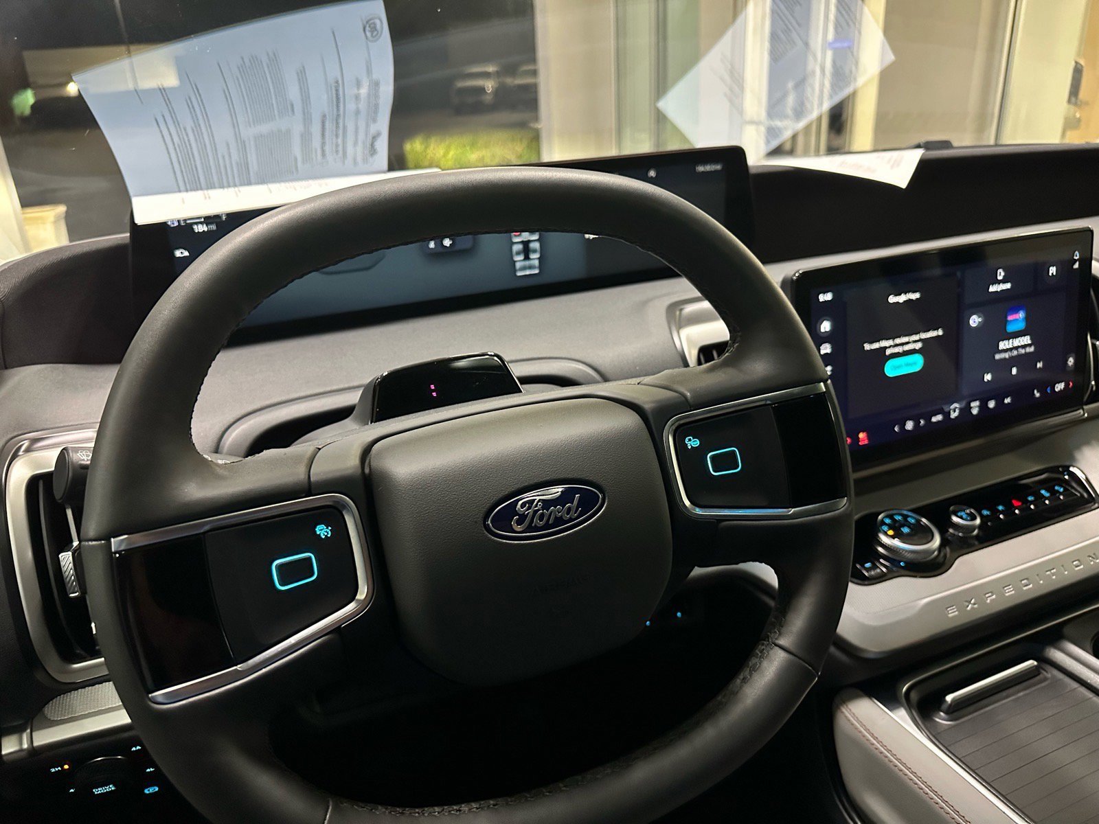 Certified 2025 Ford Expedition Active image 34