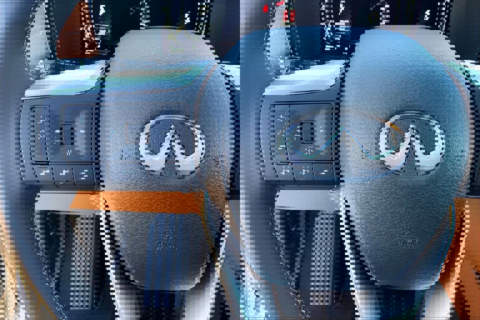 Used 2024 INFINITI QX60 Autograph w/ Cargo Package image 23