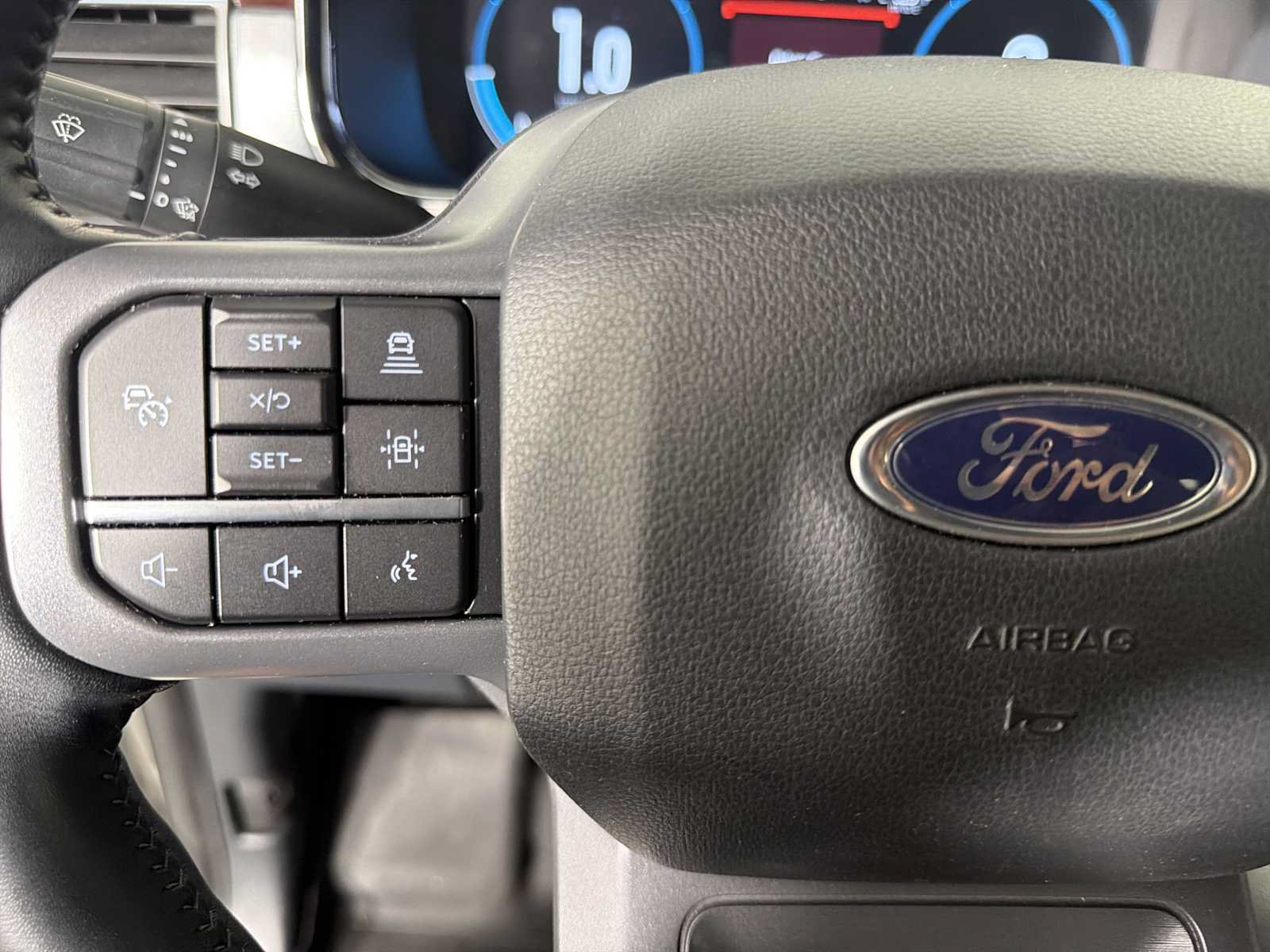 Certified 2023 Ford F150 Lariat w/ Equipment Group 502A High AWD/4WD image 30