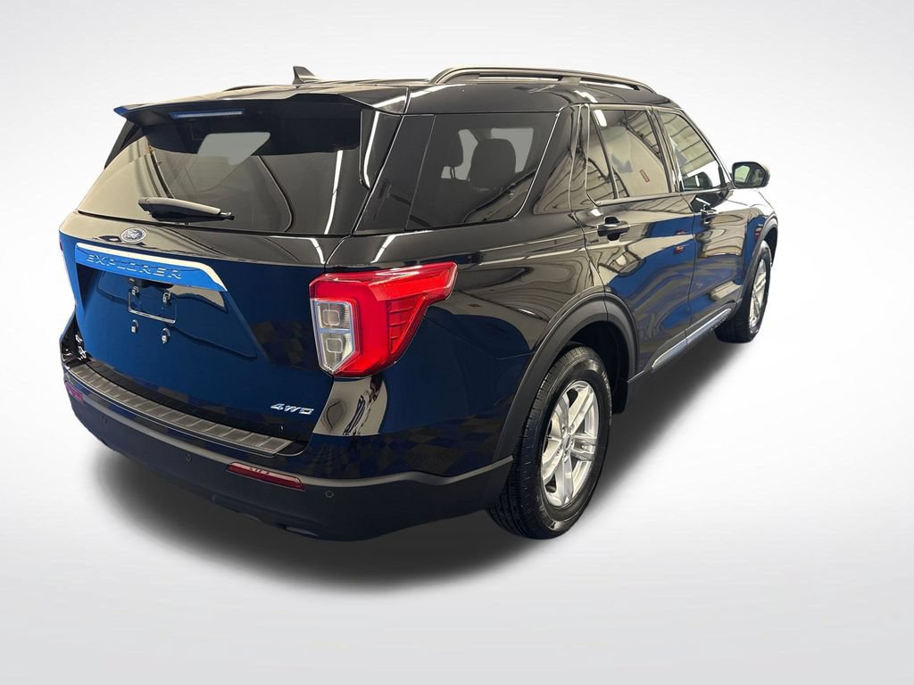 Certified 2023 Ford Explorer XLT AWD/4WD image 5