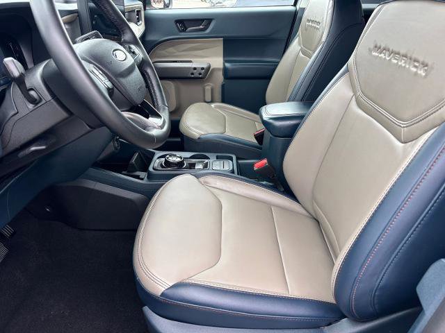 Certified 2025 Ford Maverick Lariat w/ 4K Tow Package AWD/4WD image 14
