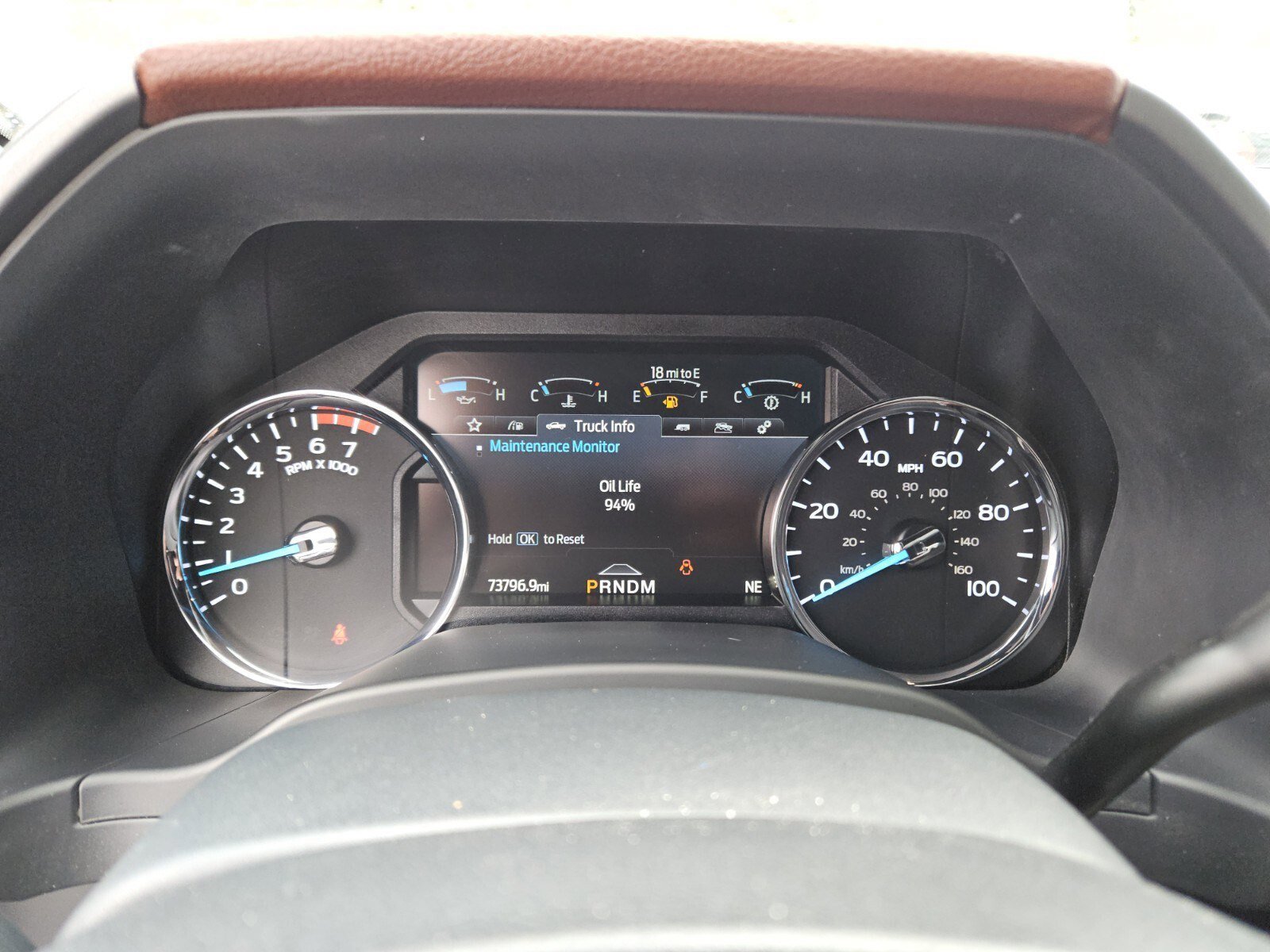 Certified 2022 Ford F250 Platinum w/ FX4 Off-Road Package image 31