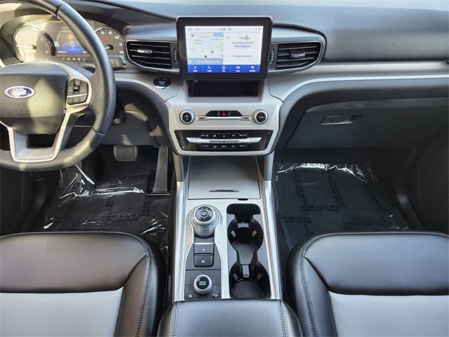 Certified 2022 Ford Explorer XLT w/ Equipment Group 202A image 14