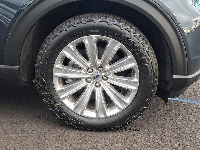 Certified 2022 Ford Explorer Limited w/ Hybrid Equipment Group 310A image 8