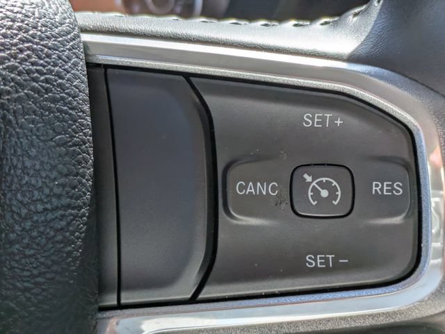 Used 2022 RAM 1500 Laramie AWD/4WD image 25