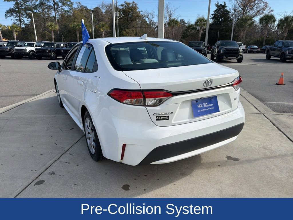 Used 2020 Toyota Corolla LE image 3