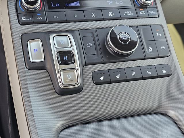 Used 2024 Hyundai Palisade Limited image 23