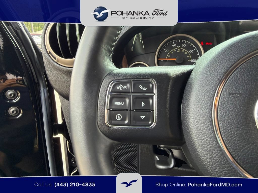 Used 2017 Jeep Wrangler Sahara AWD/4WD image 17