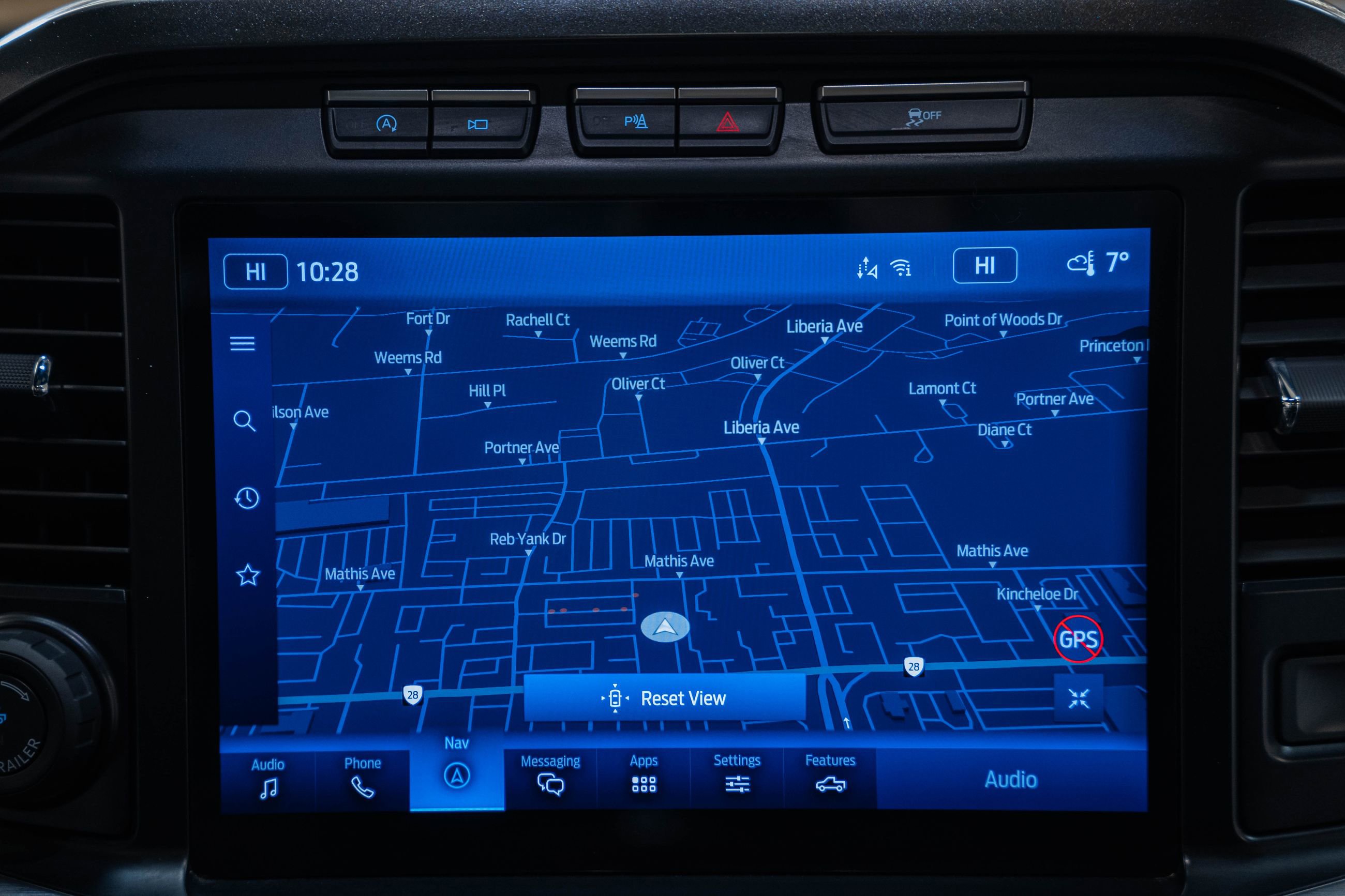 Certified 2023 Ford F150 Lariat w/ Equipment Group 502A High image 28