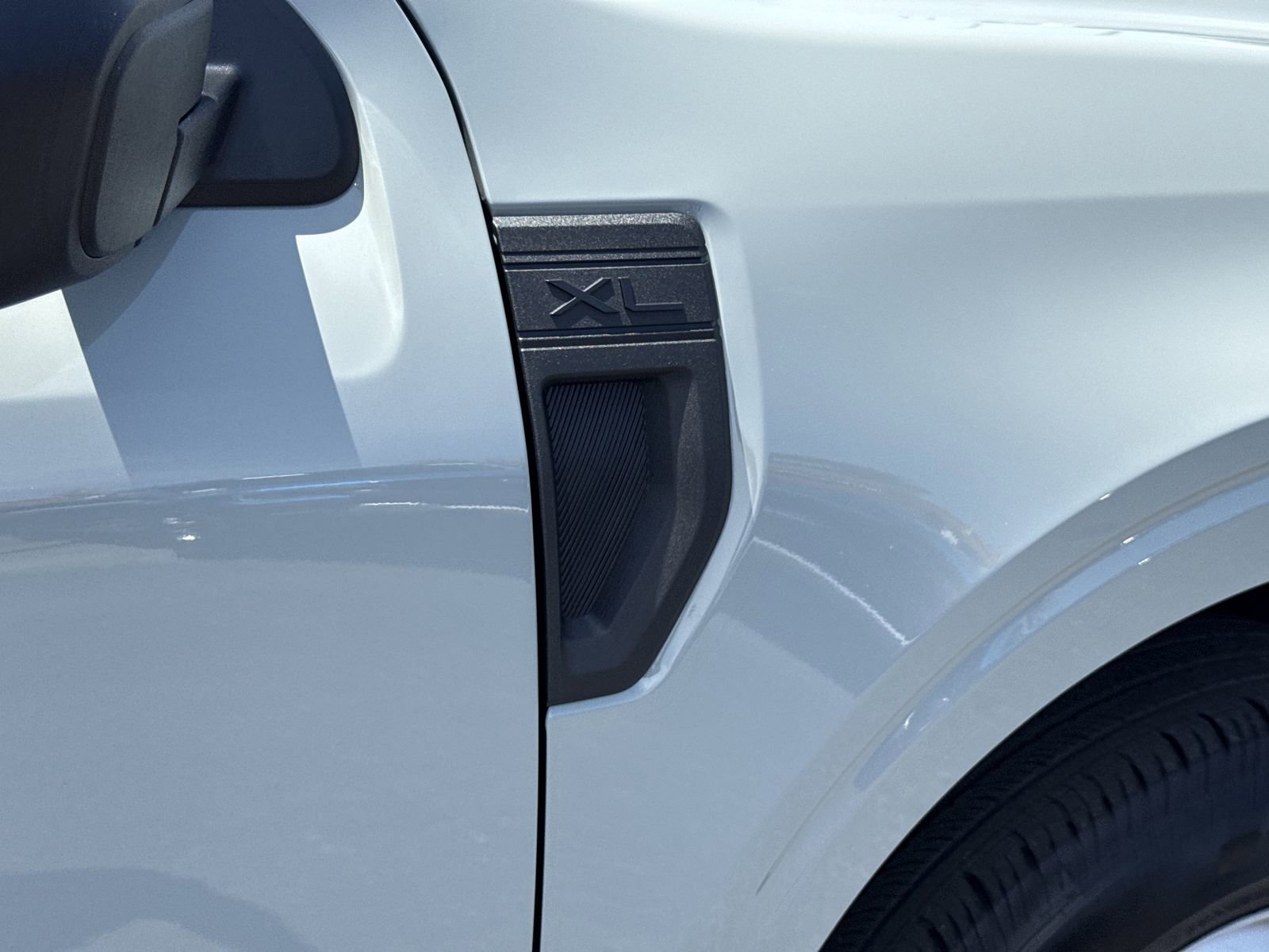 Certified 2024 Ford Maverick XL FWD image 11