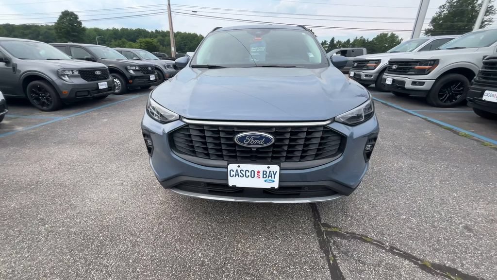 Certified 2025 Ford Escape Platinum w/ Premium Technology Package AWD/4WD image 14