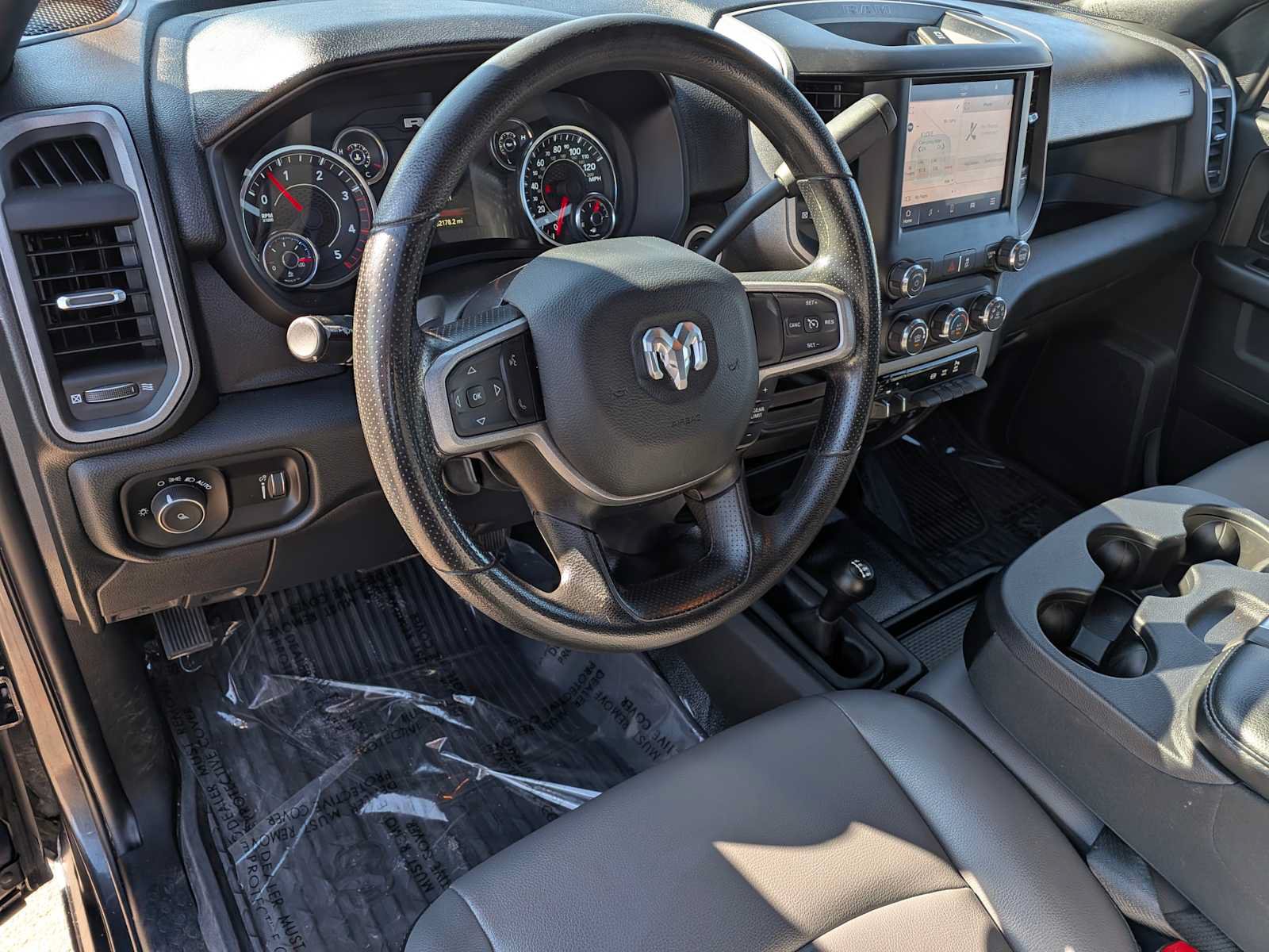 Used 2024 RAM 2500 Tradesman w/ Chrome Appearance Group AWD/4WD image 2