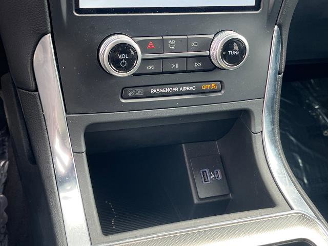 Certified 2022 Ford Edge ST image 14