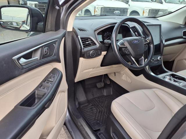 Certified 2022 Ford Edge Titanium image 7