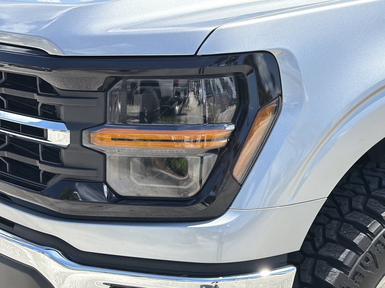 Certified 2024 Ford F150 XLT w/ Mobile Office Package AWD/4WD image 6
