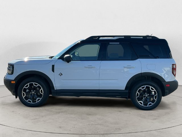 Certified 2025 Ford Bronco Sport Outer Banks w/ Outer Banks Tech Package+ AWD/4WD image 8
