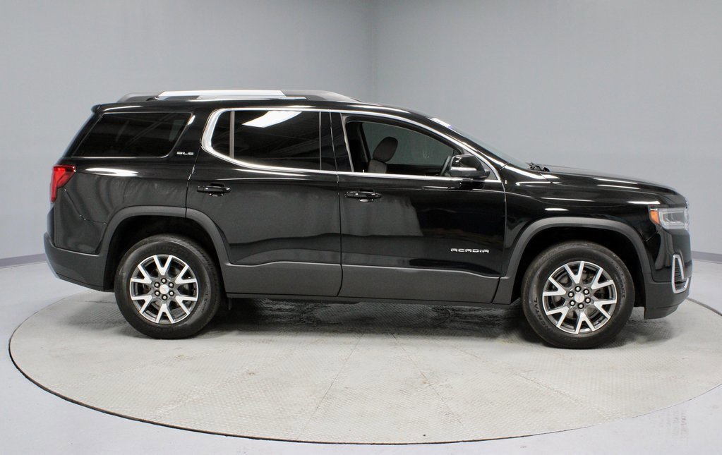 Used 2023 GMC Acadia SLE w/ Driver Convenience Package image 6