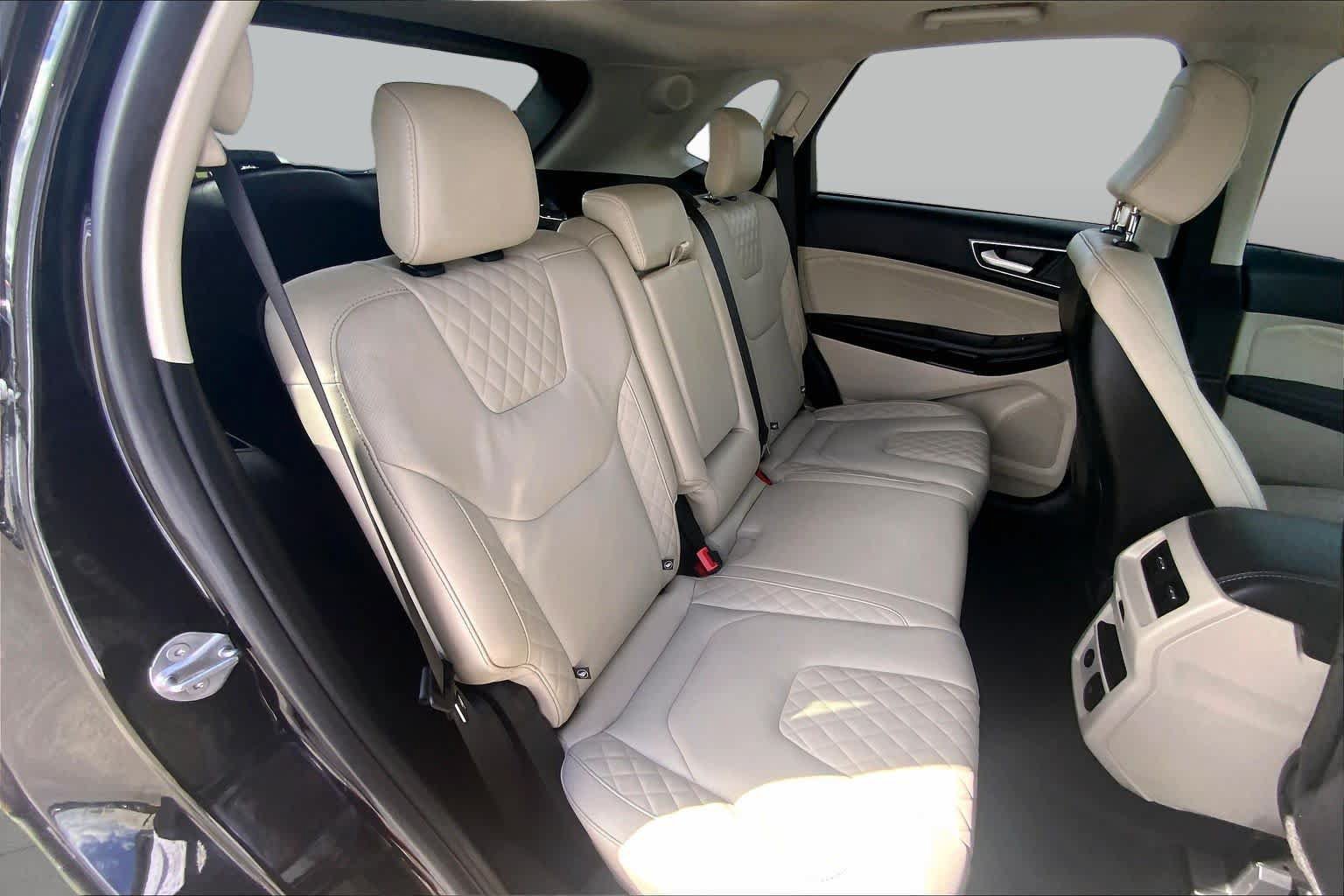 Certified 2024 Ford Edge Titanium w/ Titanium Elite Package AWD/4WD image 20