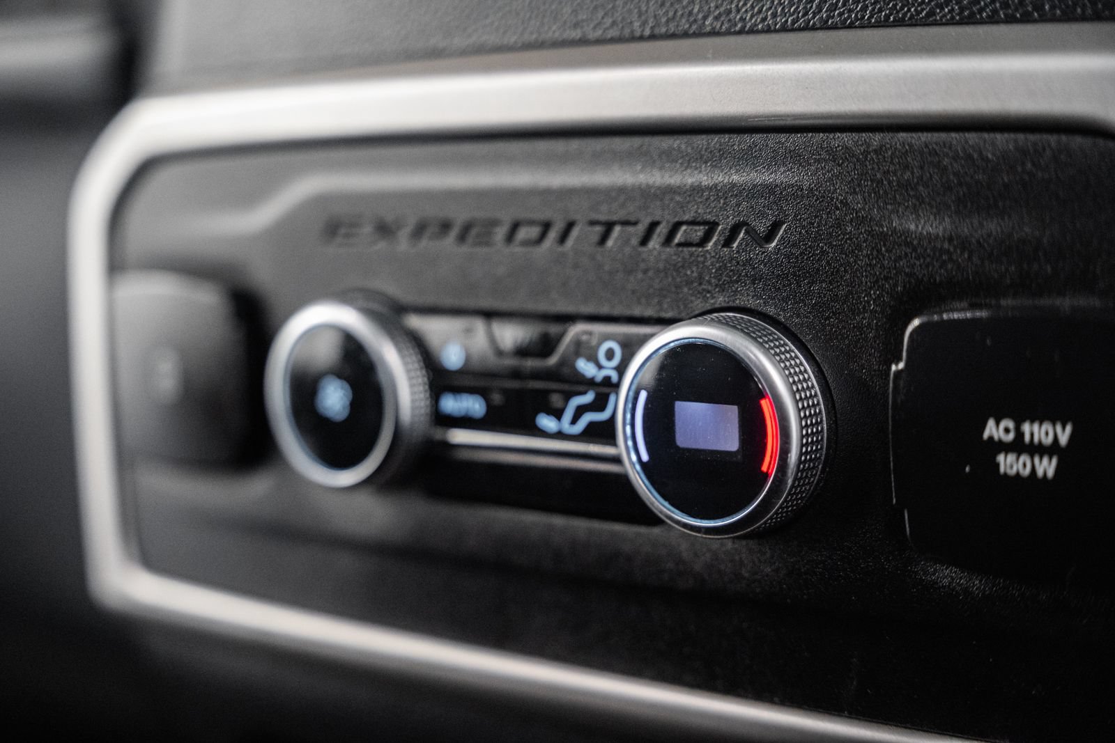Certified 2023 Ford Expedition XLT AWD/4WD image 36